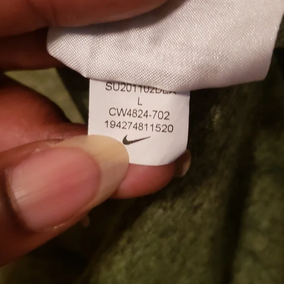 Nike Green Boys Short Sleeve Shirt - Picture 5 of 11